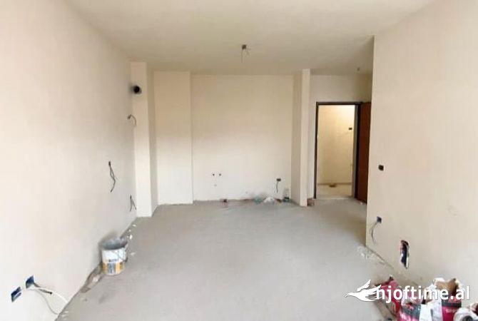 Shtepi ne shitje 2+1 ne Tirane - 182,000 Euro