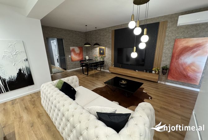 Shtepi me qera 2+1 ne Tirane - 700 Euro