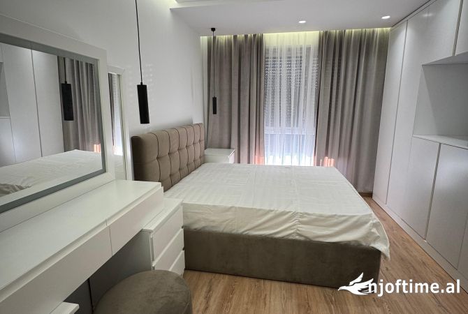 Shtepi me qera 2+1 ne Tirane - 600 Euro