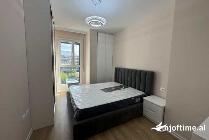 Shtepi me qera 1+1 ne Tirane - 55,000 Leke