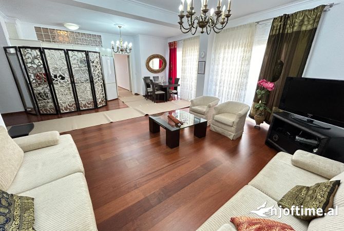 Casa in affitto 2+1 a Tirana - 1,000 Euro