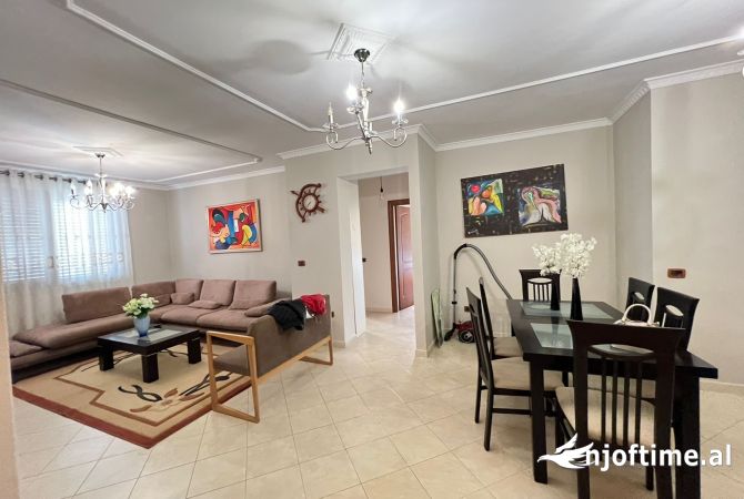 Shtepi me qera 3+1 ne Tirane - 750 Euro