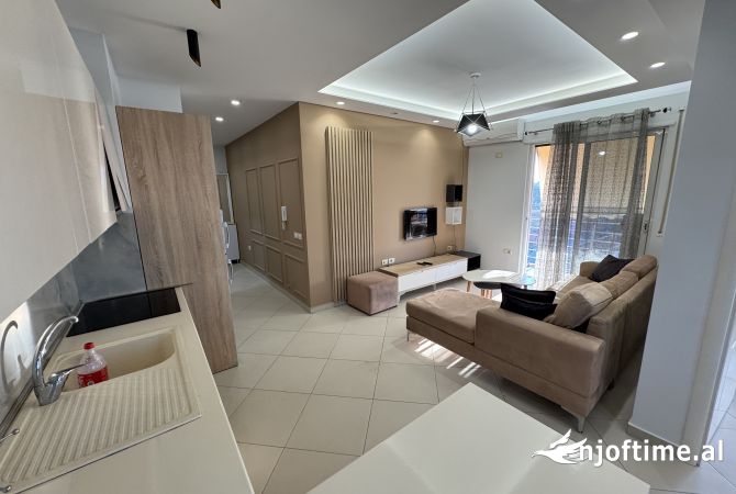 Shtepi me qera 2+1 ne Tirane - 600 Euro