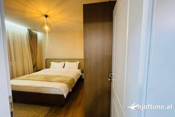 Shtepi me qera Apartament ne Tirane, 1+1, Mobilimi E mobiluar, Pagesa 700  Euro.