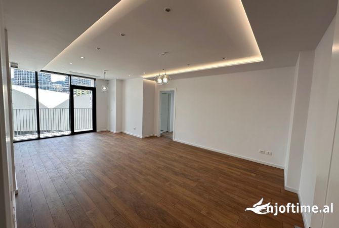 Ambient biznesi me qera 3+1 ne Tirane - 1,500 Euro