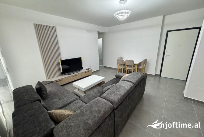Shtepi me qera 1+1 ne Tirane - 600 Euro