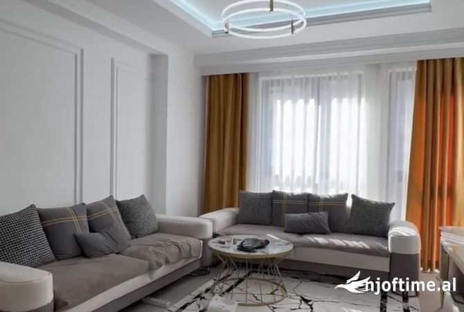 Shtepi me qera 2+1 ne Tirane - 600 Euro