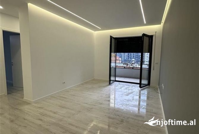 Shtepi ne shitje 2+1 ne Tirane - 225,000 Euro