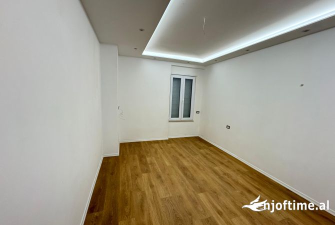 Shtepi me qera Apartament ne Tirane, 1+1, Mobilimi Bosh, pa mobiluar, Pagesa 600  Euro.