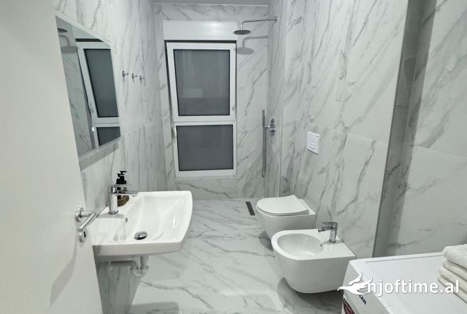 Shtepi me qera Apartament ne Tirane, 1+1, Mobilimi E mobiluar, Pagesa 400  Euro.