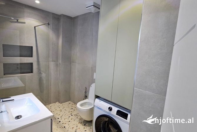 Shtepi me qera Apartament ne Tirane, 1+1, Mobilimi E mobiluar, Pagesa 48,000  Leke.