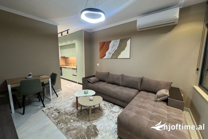 Shtepi me qera 1+1 ne Tirane - 48,000 Leke