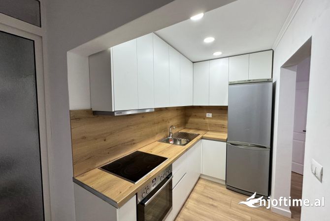 Shtepi me qera Apartament ne Tirane, 1+1, Mobilimi E mobiluar, Pagesa 480  Euro.