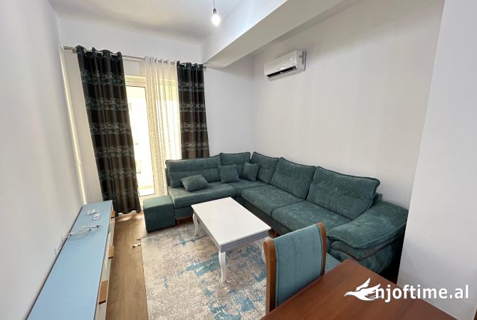 Shtepi me qera 2+1 ne Tirane - 500 Euro