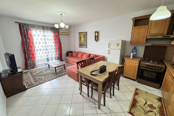 Shtepi me qera 1+1 ne Tirane - 430 Euro