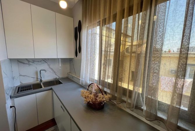 Shtepi me qera 1+1 ne Tirane - 600 Euro