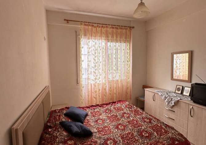 Shtepi me qera 1+1 ne Tirane - 350 Euro