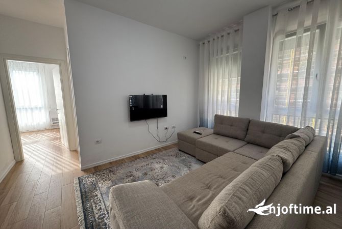 Shtepi me qera 2+1 ne Tirane - 55,000 Leke