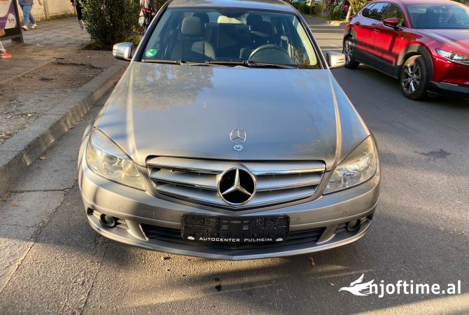 Auto in Vendita  a Tirana - 7,300 Euro