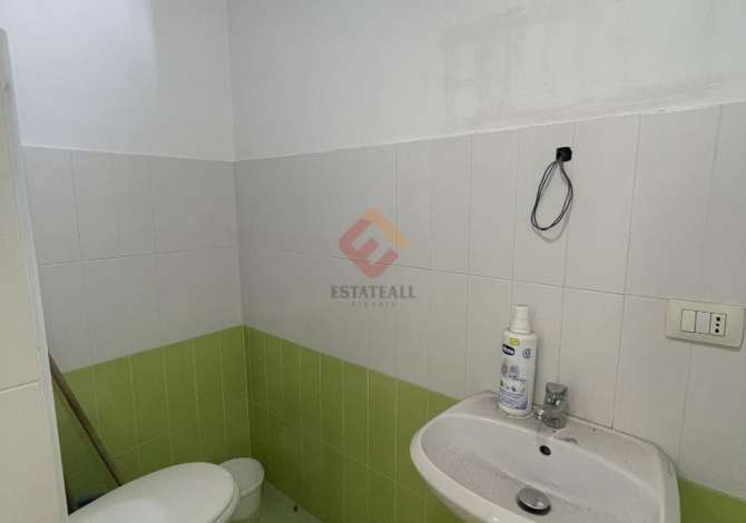Ambient biznesi ne shitje 1+1 ne Vlore - 45,000 Euro