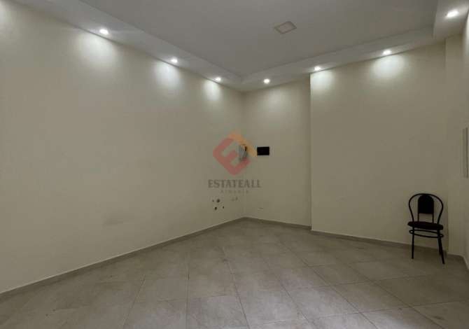Business Property in Sale 1+1 in Vlora - 45,000 Euro