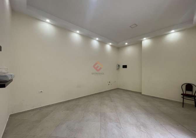 Ambient biznesi ne shitje 1+1 ne Vlore - 45,000 Euro