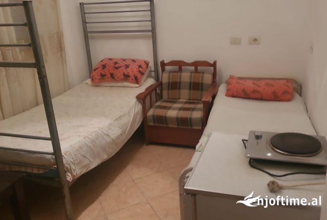 Shtepi me qera Garsoniere ne Tirane - 15,000 Leke