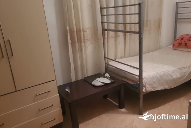 Shtepi me qera Garsoniere ne Tirane - 15,000 Leke