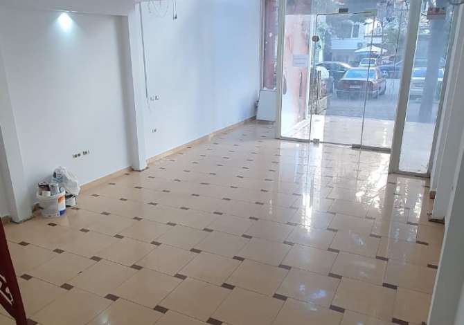 Ambient biznesi me qera 1+1 ne Tirane - 320 Euro