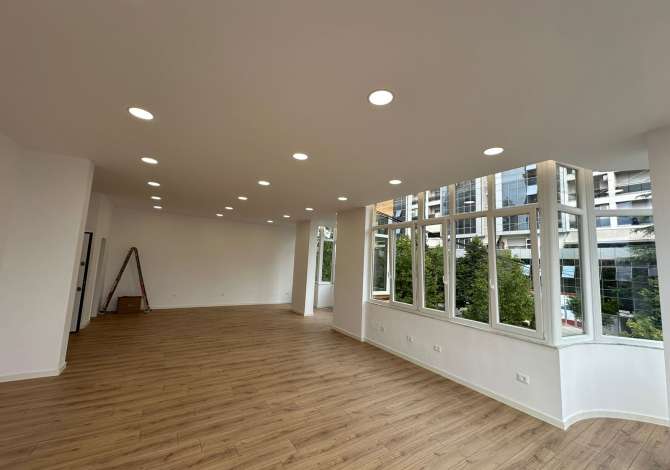 Business Property in Sale 1+1 in Tirana - 230,000 Euro