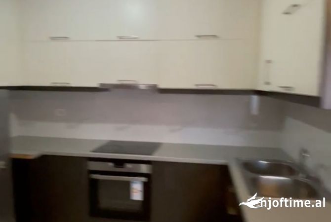 Shtepi ne shitje 2+1 ne Tirane - 142,000 Euro