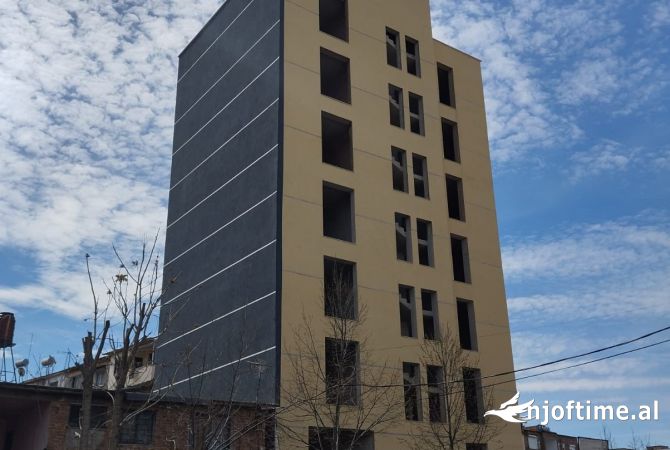 Shtepi ne shitje 2+1 ne Tirane - 131,500 Euro