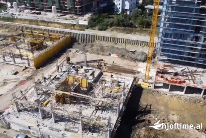 Shtepi ne shitje Apartament ne Tirane, 2+1, Mobilimi Bosh, pa mobiluar, Pagesa 113,823  Euro.