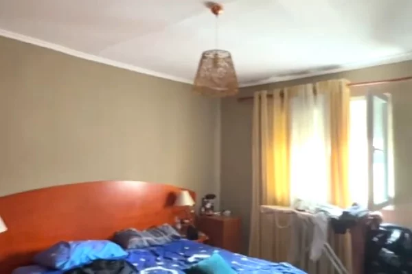 Shtepi ne shitje Apartament ne Tirane, 1+1, Mobilimi E mobiluar, Pagesa 117,000  Euro.