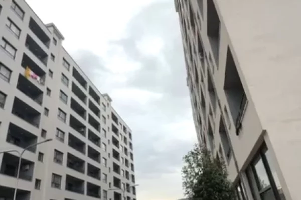 House for Sale 2+1 in Tirana - 70,500 Euro