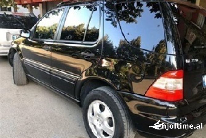 Makina ne shitje ne Tirane - 5,500 Euro