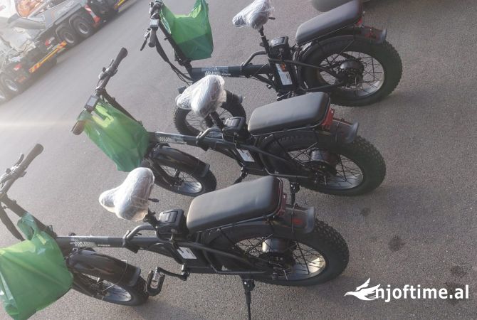 Bicycle  in Tirana - 63,000 Leke