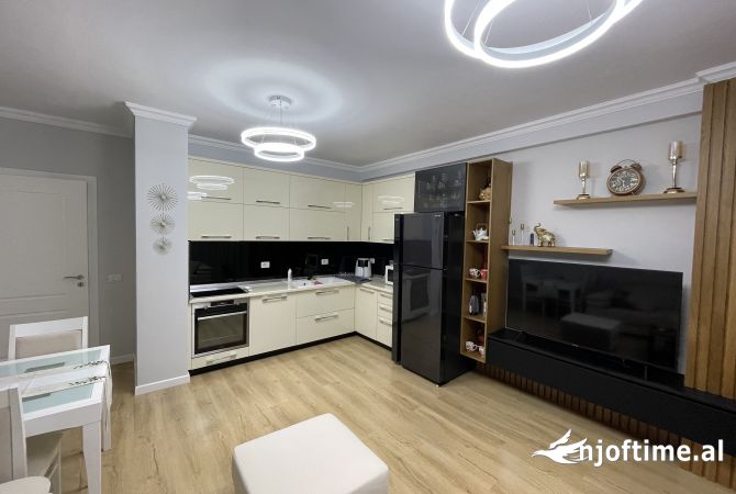 Shtepi ne shitje 2+1 ne Tirane - 200,000 Euro