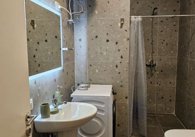 Shtepi me qera Apartament ne Tirane, 2+1, Mobilimi E mobiluar, Pagesa 600  Euro.