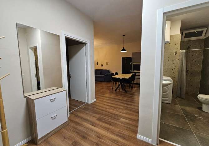 Shtepi me qera Apartament ne Tirane, 2+1, Mobilimi E mobiluar, Pagesa 600  Euro.