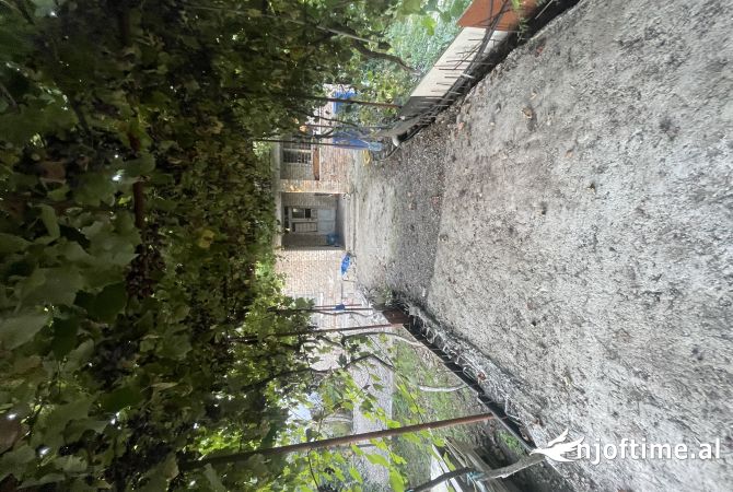 Shtepi ne shitje 2+1 ne Tirane - 63,000 Euro