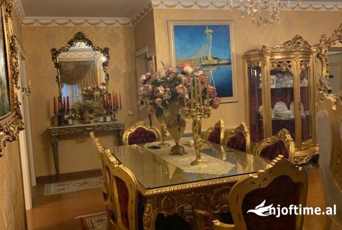 Shtepi ne shitje 2+1 ne Tirane - 350,000 Euro