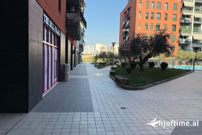 Ambient biznesi ne shitje 1+1 ne Tirane - 73,000 Euro