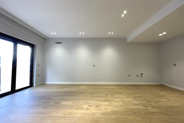 Apartment for sale in Tirana 1+1, Emty