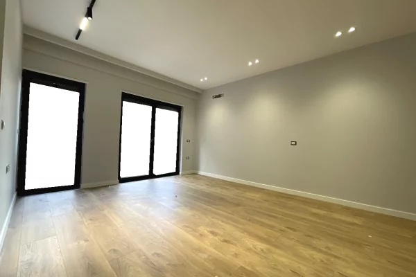Apartment for sale in Tirana 1+1, Emty