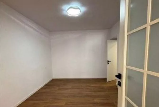 Shtepi me qera 2+1 ne Tirane - 65,000 Leke