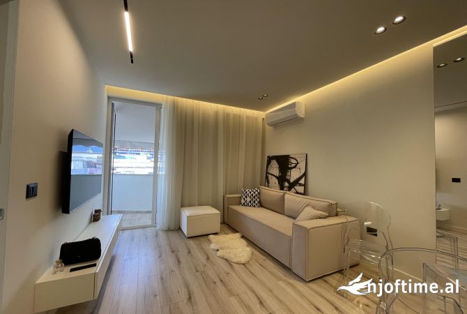 Shtepi me qera 1+1 ne Tirane - 685 Euro