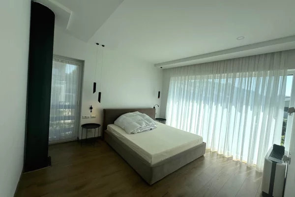 Luxury villas for rent in Tirana 3+1, Furnished