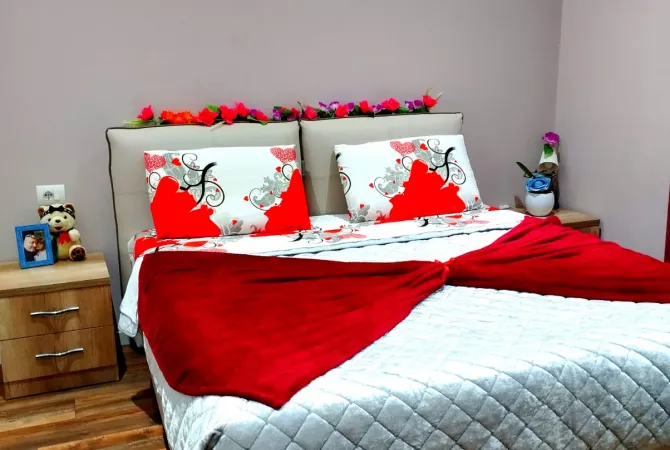 Shtepi me qera 2+1 ne Tirane - 700 Euro