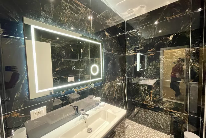 Shtepi me qera Apartament ne Tirane, 2+1, Mobilimi E mobiluar, Pagesa 1,000  Euro.